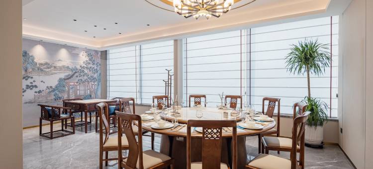 凌美国际酒店(襄阳火车站店)图片