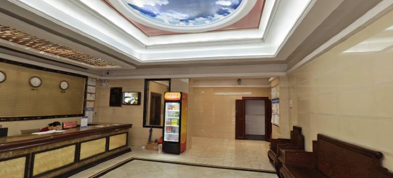 博白华悦宾馆(宝中宝购物广场店)图片