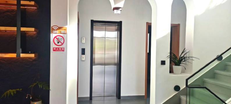 枫林晚居之家庭院(高铁站弦高古城店)图片