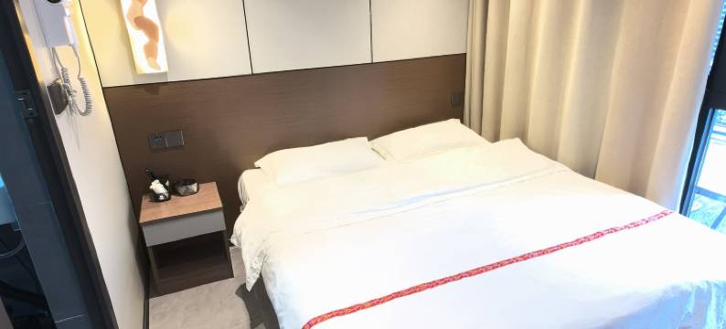 成都PM10点青年公寓图片