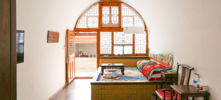 同源堂民宿(吴堡火车站店)图片