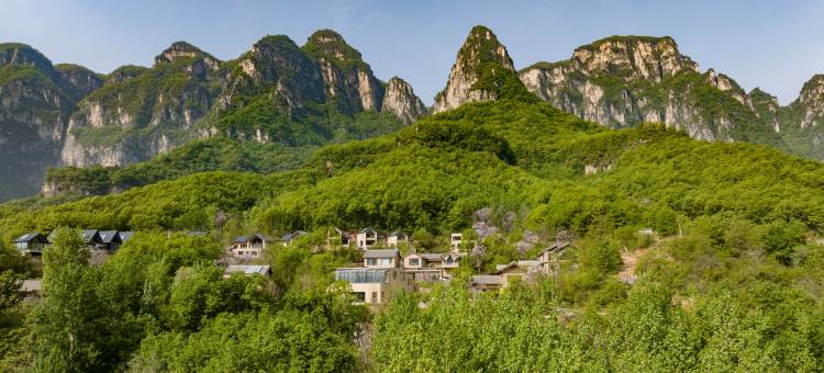 悬崖宿集·太行故事民宿(新乡辉县宝泉旅游区店)图片