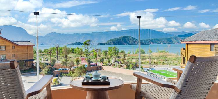 泸沽湖·泸停叙酒店(三家村码头店)图片