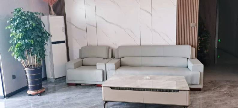 库尔勒宝家精品酒店(孔雀河店)图片