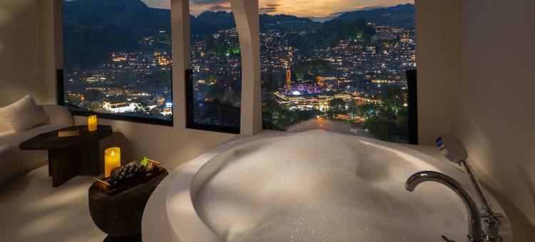 粒子·枕星全景美墅(西江千户苗寨观景台店)图片