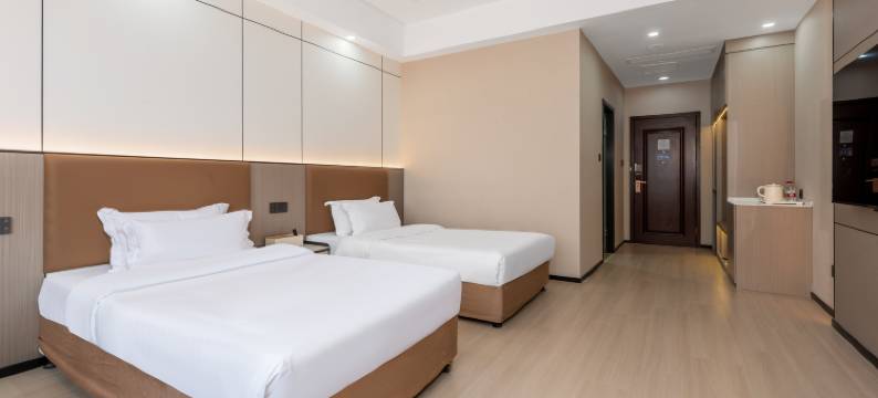 蓝湾假日酒店(盐城中南城大学城店)图片