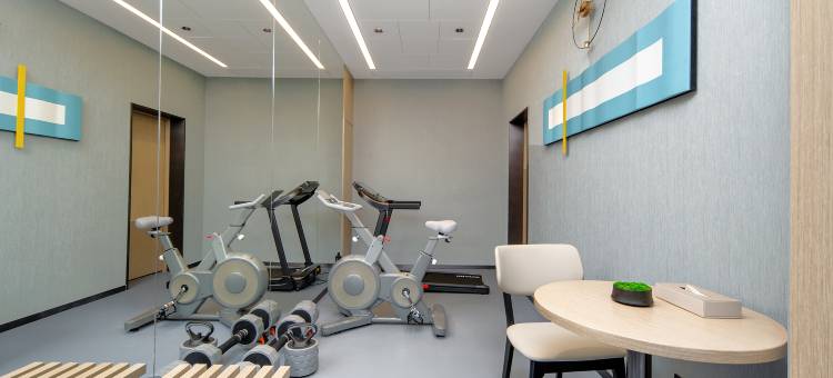 丽怡酒店(广州太古汇华师地铁站店)图片