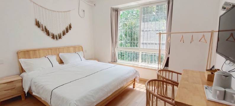 乐山庭院民宿图片