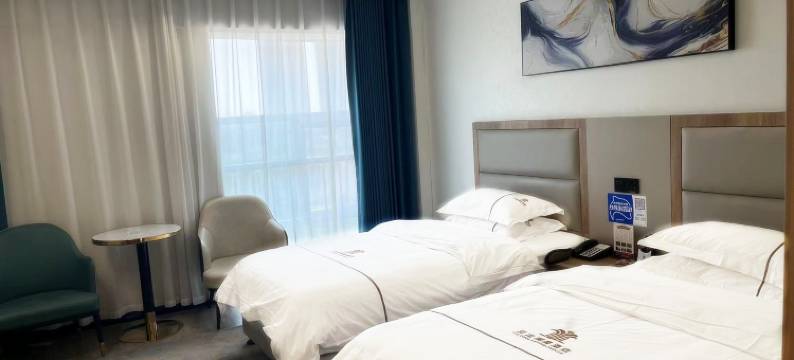 亚龙澜庭酒店(方城文博路人民文化广场店)图片