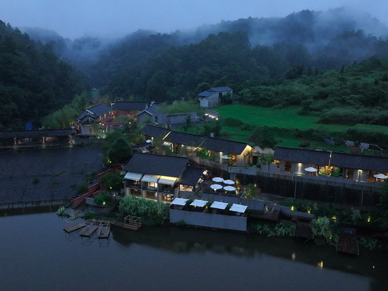 见山KU里部落乡村文化酒店