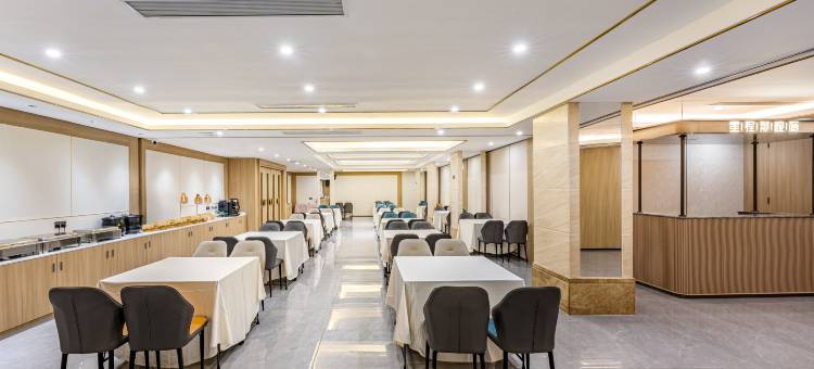 清远顺盈时代广场丽呈睿轩酒店图片