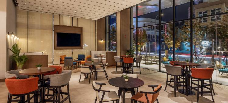 希尔顿逸林万象酒店(DoubleTree by Hilton Vientiane)图片