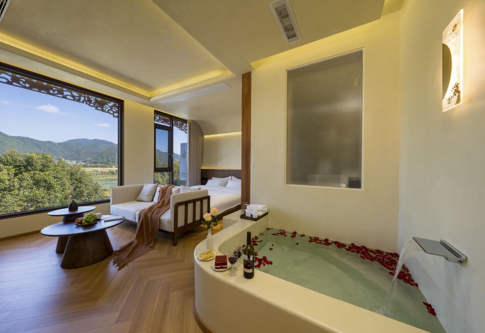 Yun Jing Xi Pan Hot Spring Homestay over view