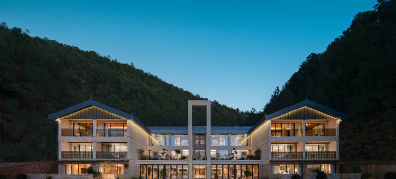 泸沽湖漫尘度假酒店图片