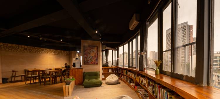 逆时光青年旅舍(宽窄巷子店)图片