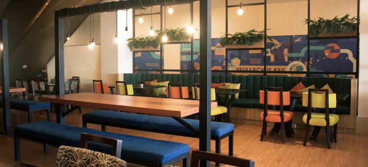 格兰德塞尔彭酒店(Grand Serpong Hotel)图片