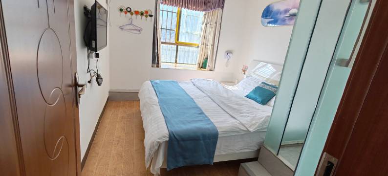 万源小燕子宾馆图片