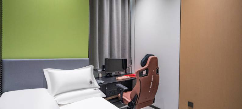 嘻爱电竞酒店(高铁站店)图片