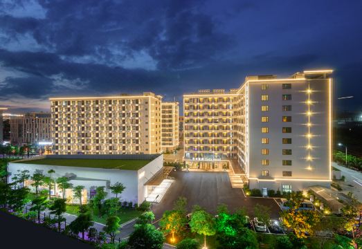 广州白云国际机场可可酒店外景图