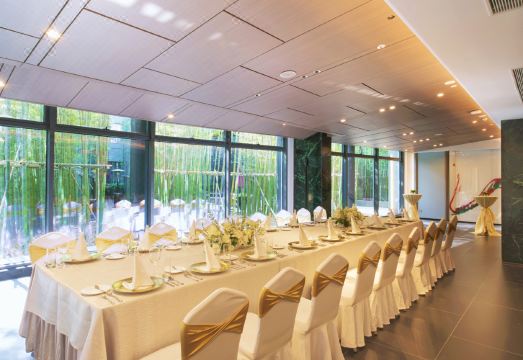 Parkyard Hotel Shanghai Hotel Overview