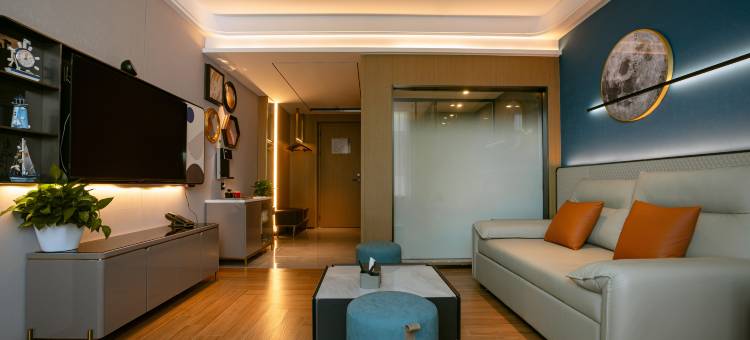 和静山水朝酒店(巴音布鲁克店)图片