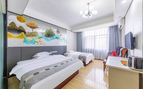 万丽源商务酒店(东方高铁站店)