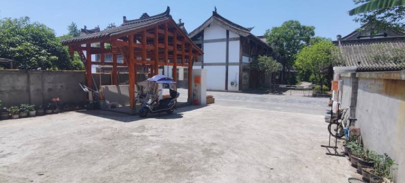 望山居民宿(平乐古镇店)图片