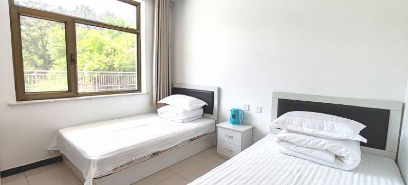 金山岭长城海青农家院图片