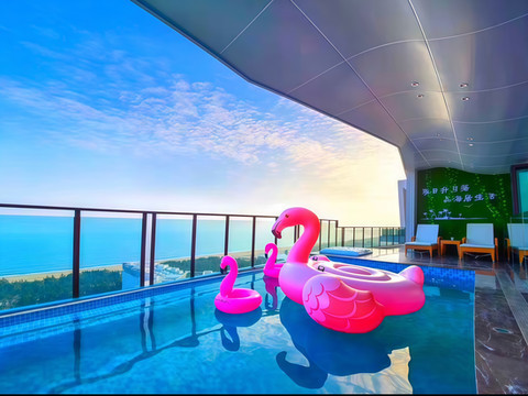 鼎龙湾•华都海景度假公寓(吴川海洋世界德萨斯水上乐园店)