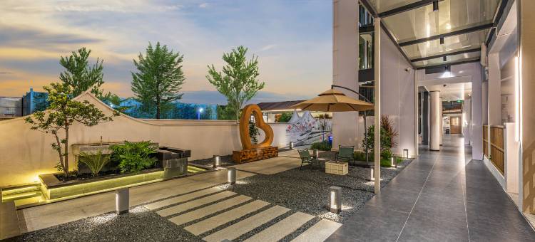 二十六度设计师观景花园美宿(广州南站大洲地铁站店)图片