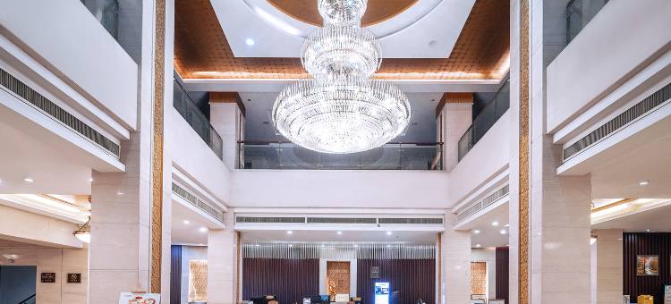 南疆酒店(柳州高铁站谷埠街国际商城店)图片