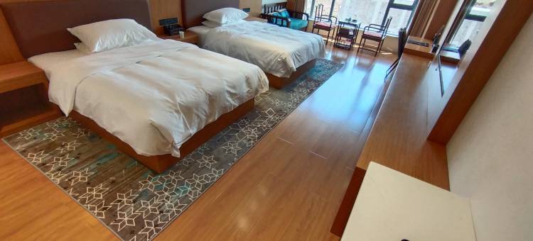 囊谦玉珠峰大酒店图片