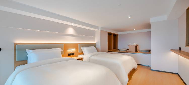 NewAptism新寓(青岛灵山湾地铁站店)图片