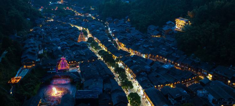 高见｜寨顶·VERTEX ALTUS丨270°全景私汤奢宿(肇兴侗寨店)图片