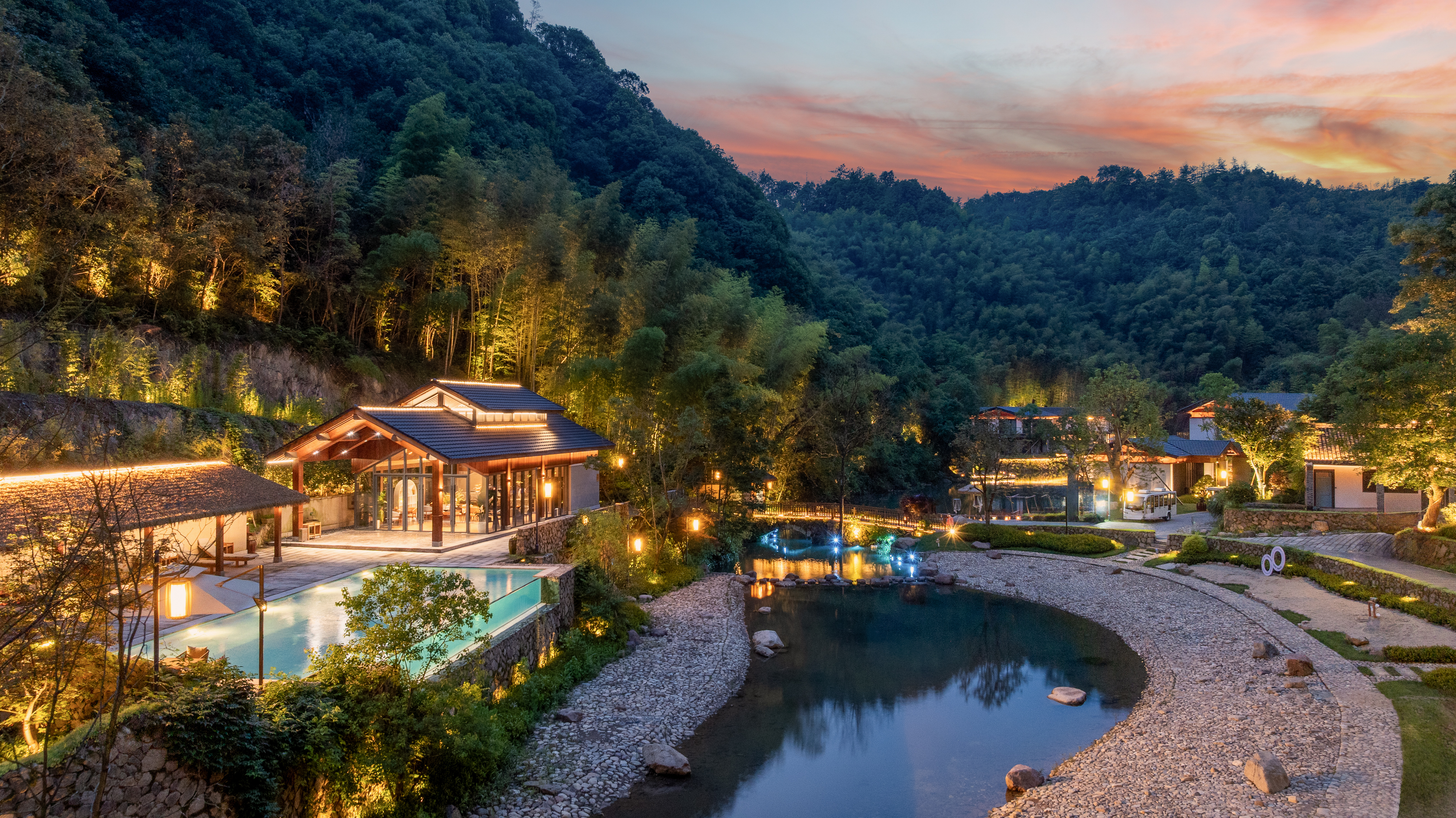 Radisson Manor, Anjiao, Wuzhou Over view