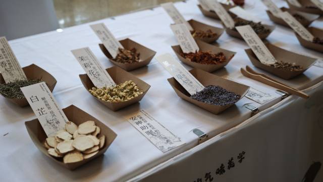 六安曙光铂尊酒店图片