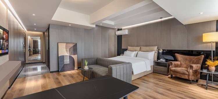 中英酒店(佛山西站罗村地铁站店)图片