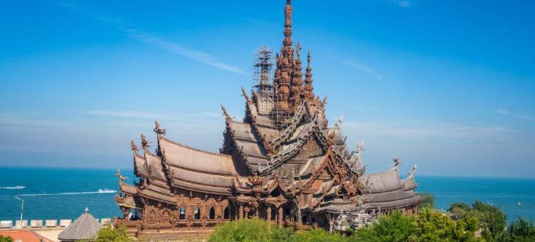 芭堤雅金色郁金香海滩度假酒店(Golden Tulip Pattaya Beachfront Resort)图片