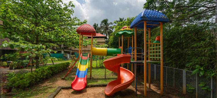 斯特林戈瓦丹那马兰普扎(Sterling Govardhana Malampuzha)图片