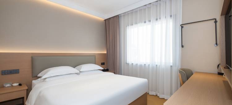 原平万华酒店(原平市政府中央时代广场店)图片