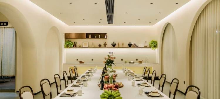 泊淼逸宿设计师酒店(崇左龙州店)图片