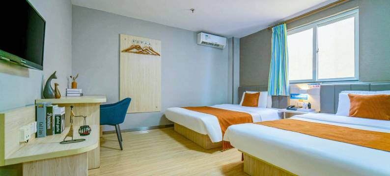 三亚悦尔漫酒店(鸿洲游艇码头港店)图片