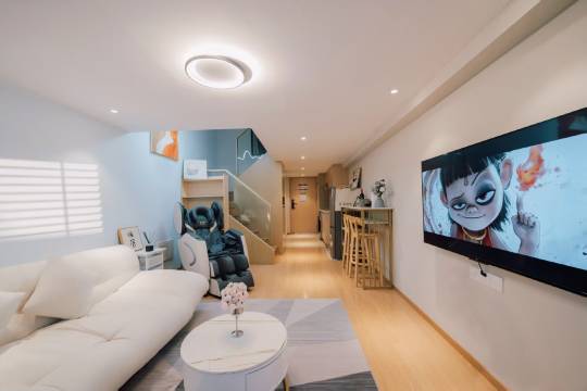 浪琴·私人影院LOFT公寓(滨湖国际会展中心店)