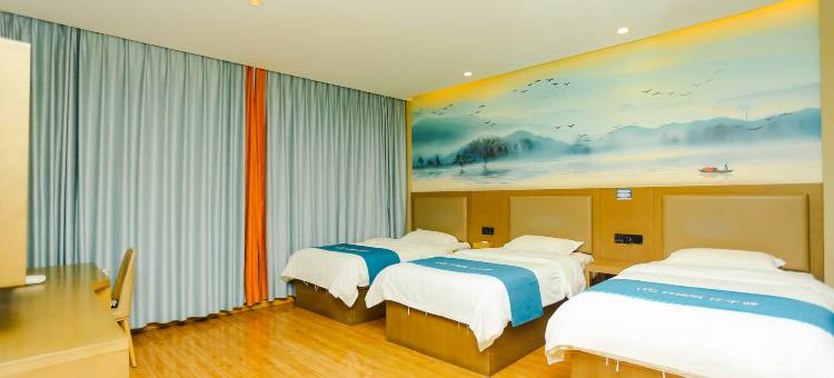 如家UP华驿精选酒店(洛阳栾川老君山景区店)图片