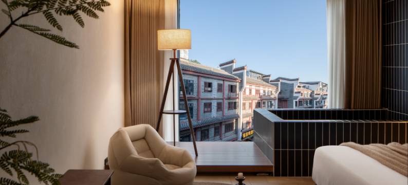 衡阳坐忘叁城民宿(南岳衡山风景区南岳大庙店)图片