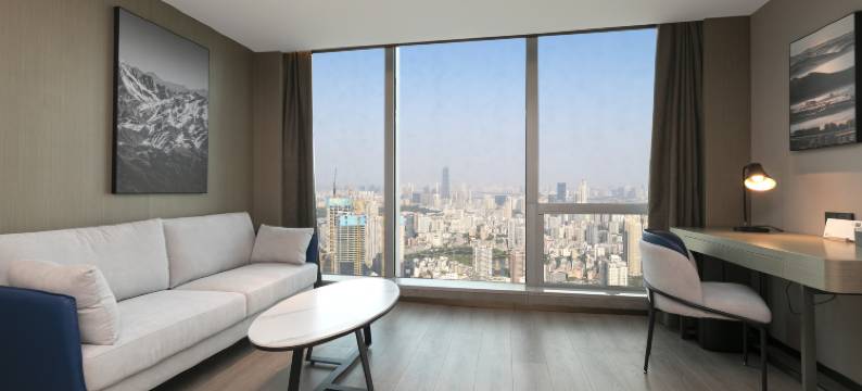 武汉广场汉口金融中心亚朵酒店图片