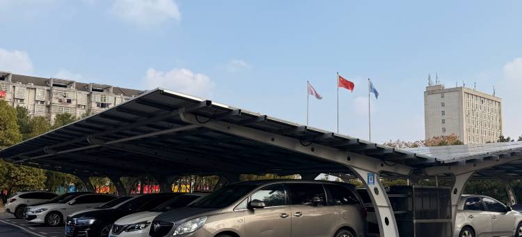 新余朝文财富酒店(仙女湖大道抱石公园店)图片