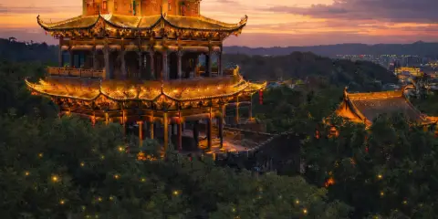 耕雲・源中墅丨WOMBWARMTH・SERENEW・輕奢感寧靜度假民宿(婺源店)