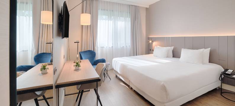 NH罗马卡尔佩尼亚别墅酒店(NH Villa Carpegna)图片