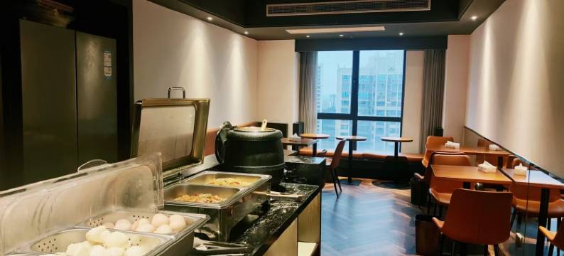 莱住木子酒店(万达广场店)图片